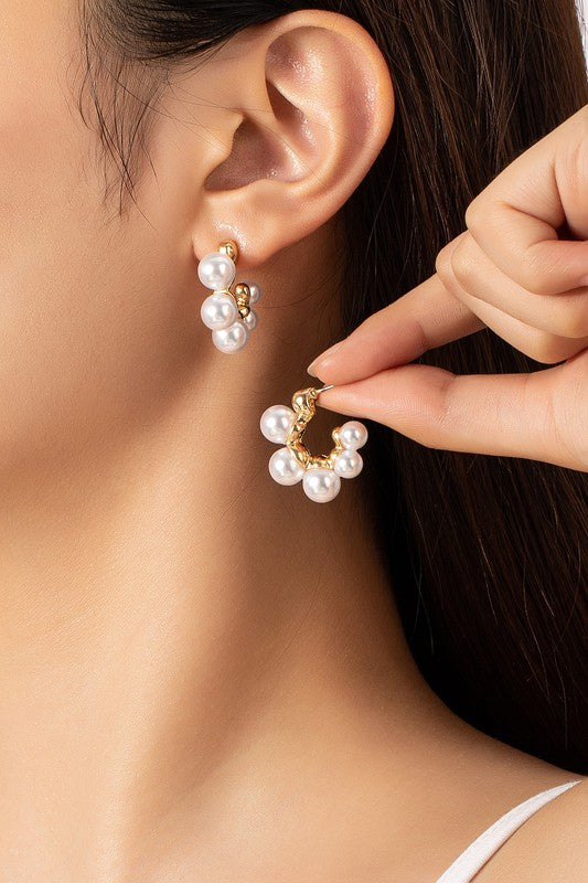 Round Pearls Earrings