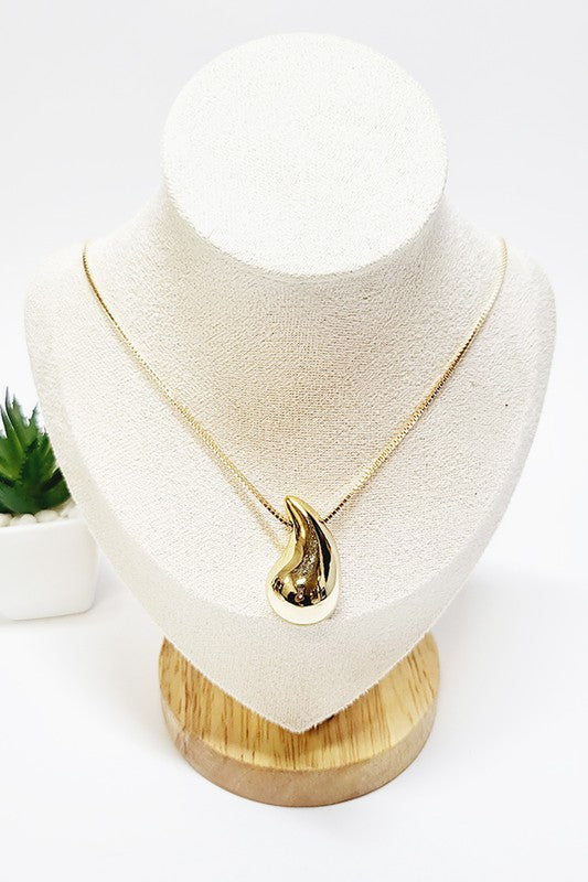 Teardrop Necklace
