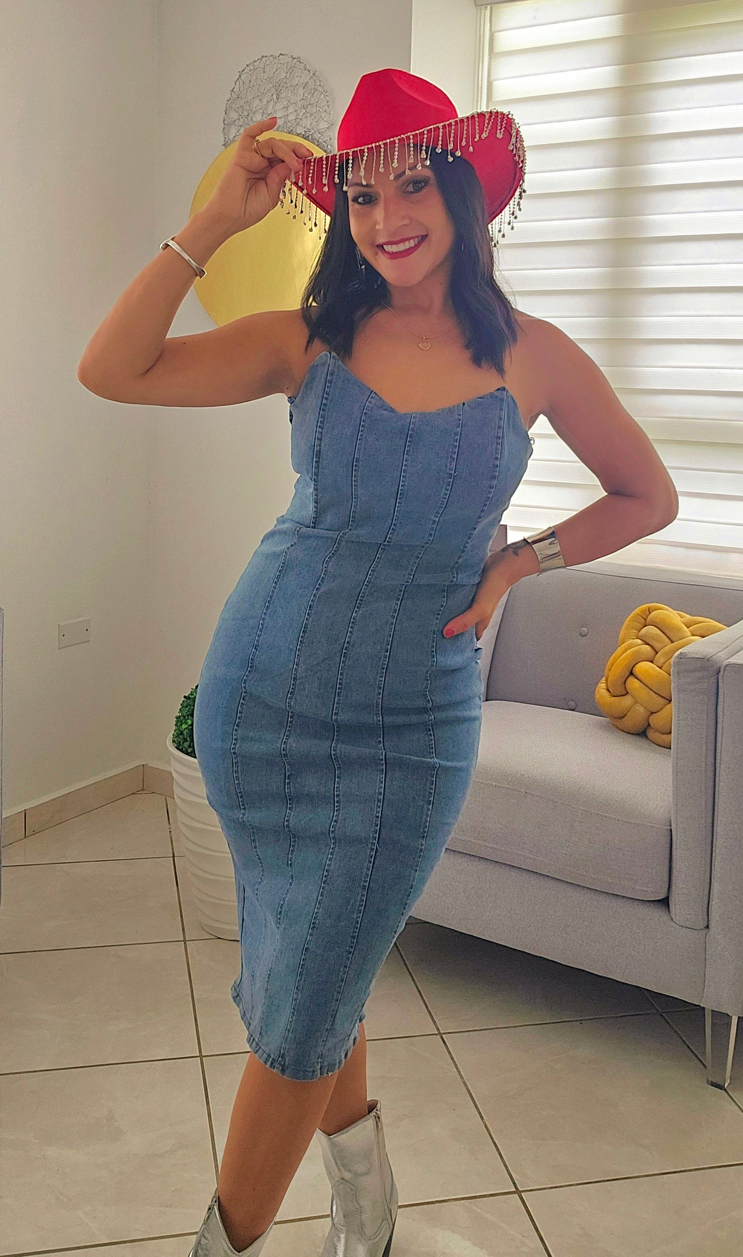 Because we love denim dress!