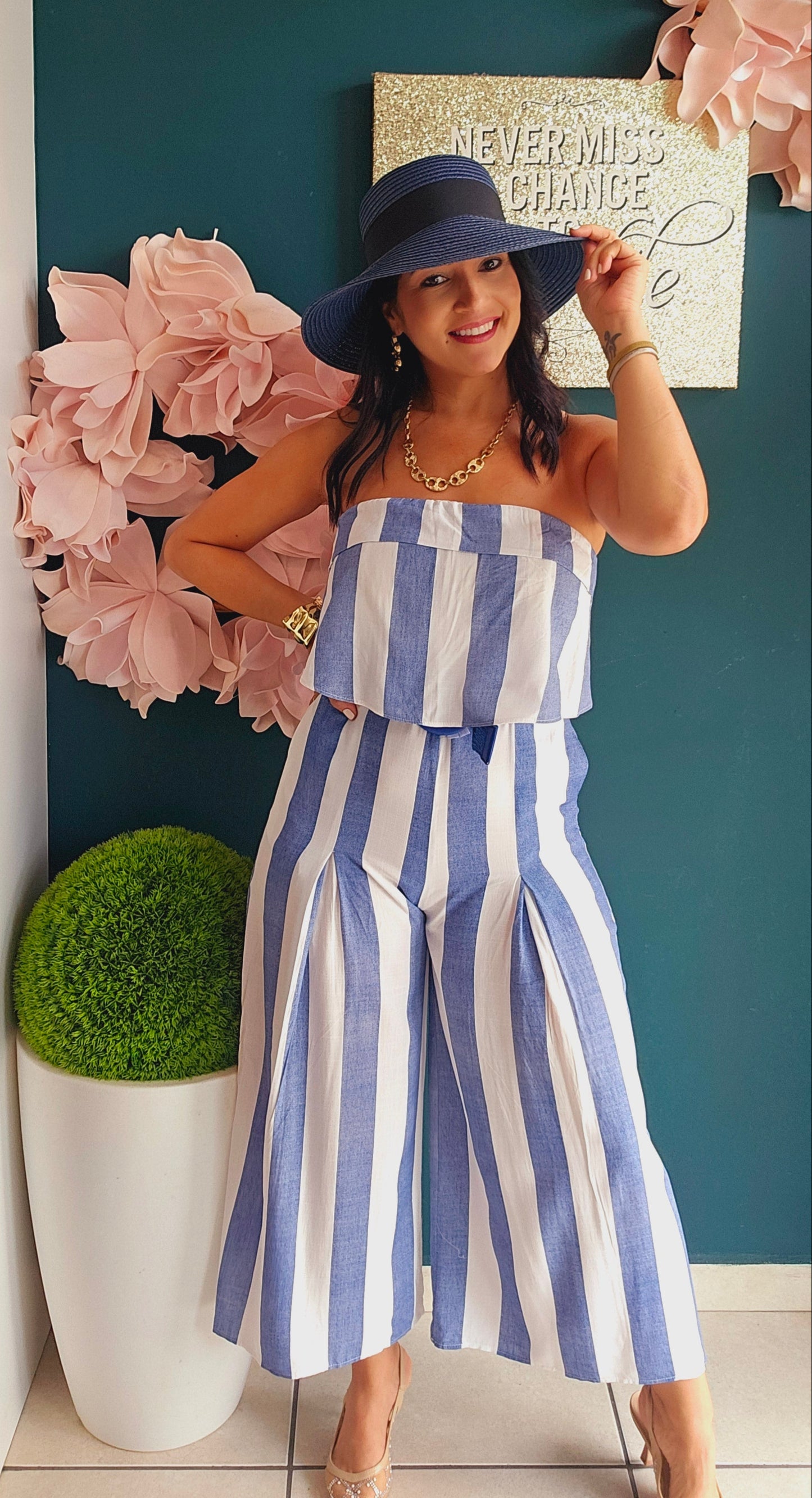 My thumbs-up jumpsuit