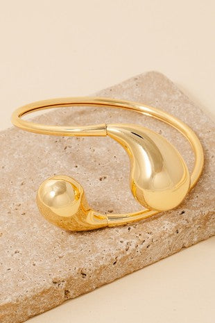 Chunky Gold Drop Bracelet