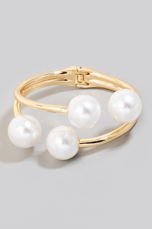 Pearls Gold Bracelet
