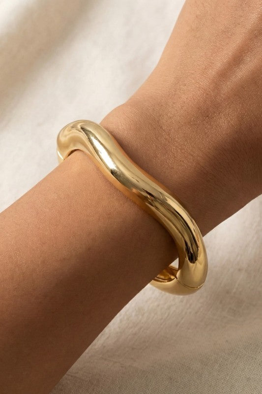 Wavy Gold Bracelet