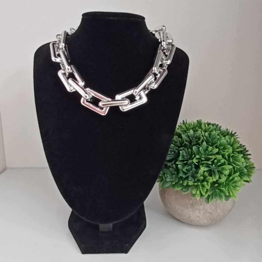 Silver Chunky Necklace